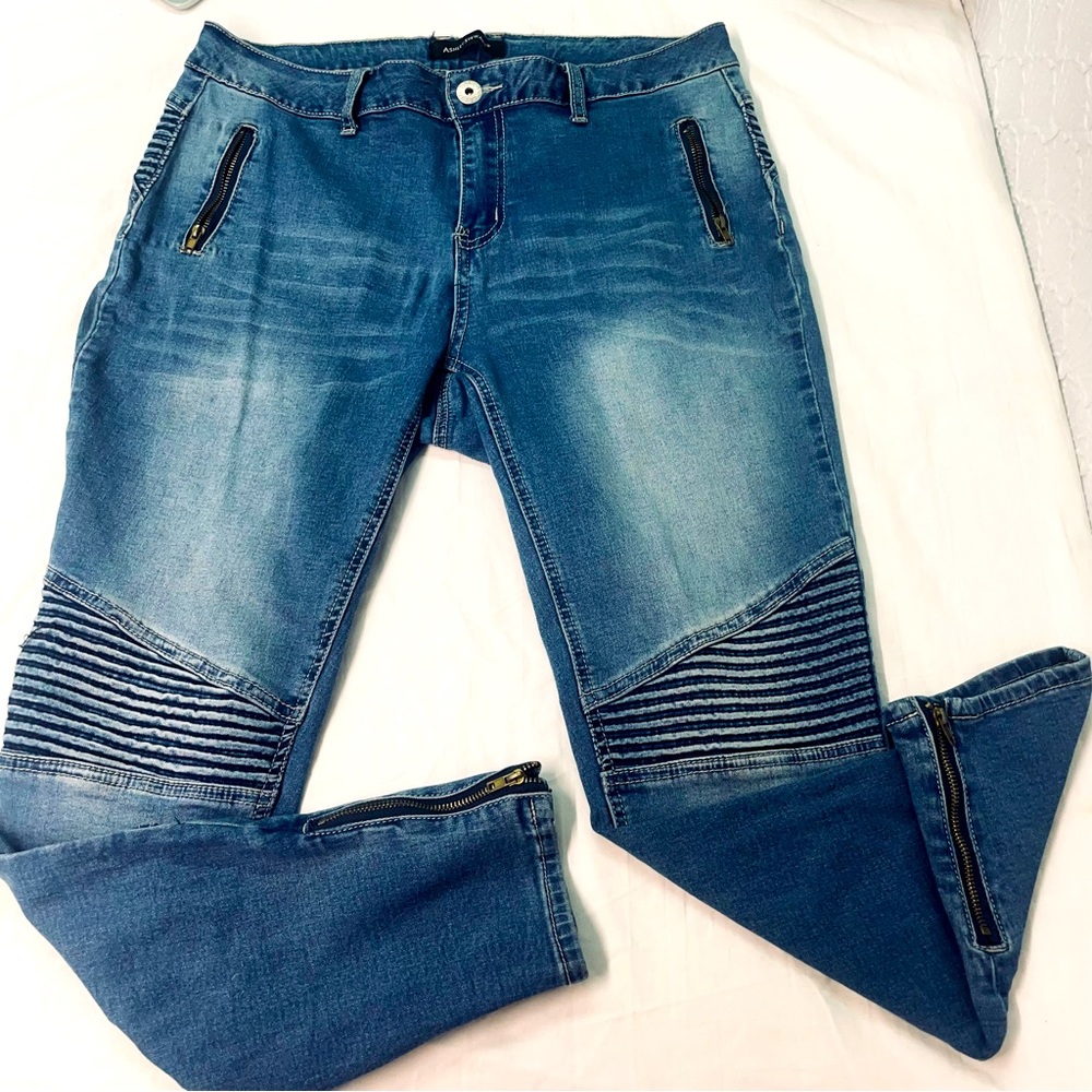 Ashley Stewart Distressed Denim Jeans Paneled Knees Women’s Size 12 Ankle Zipper